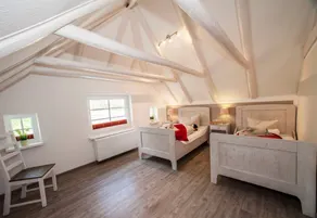 Family-friendly holiday home with BBQ, garden & terrace | River view | Perfect for remote work | Pet-friendly - Image 3