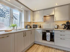 Apartamento vacacional totalmente equipado con jacuzzi y jardín | Admite perro - Image 2