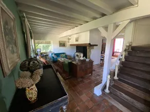 Sarron 6-Bed Villa, Sleeps 14, Pool & Parking - Image 3