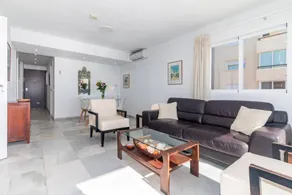 Familienorientierte gemütliche Ferienwohnung mit Pool, Terrasse und schnellem Internet | Meerblick | Nah am Strand - Image 5