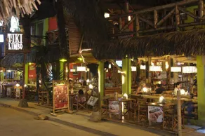 Tikilimbo surf hostel & restaurant - Image 2