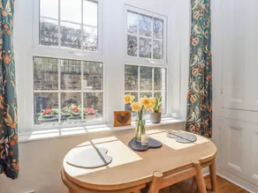 Cottage with garden - Image 5