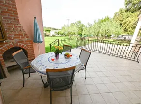 Beautiful apartment with terrace | Next to the beach - Image 2