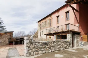 Chalet with terrace & BBQ | Mountain view - Image 3