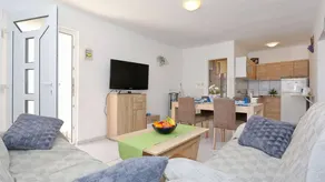 Holiday apartment with BBQ - Image 3