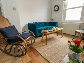 Cottage with garden | Beach view | Pets allowed - Image 2