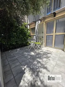 Casa vacacional apta para niños con terraza, piscina y barbacoa | Vistas a la naturaleza | Admite perro - Image 4