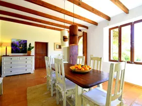 Children-friendly holiday apartment with barbecue, terrace & pool | Mountain view - Image 3
