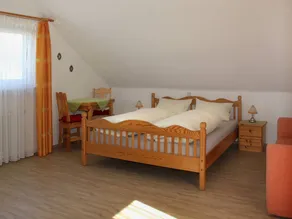 Apartamento | Vistas al jardín - Image 3