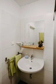 Flat with barbecue & terrace - Image 2