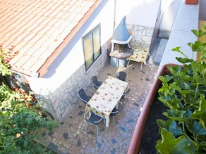 Flat with garden - Image 5