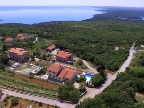 Holiday home with private pool, garden & terrace | Sea view | Pets allowed - Image 5