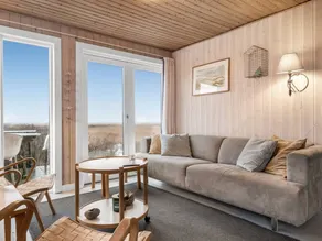 Child-friendly house with sauna & terrace | Sea view | Pets are welcome - Image 4
