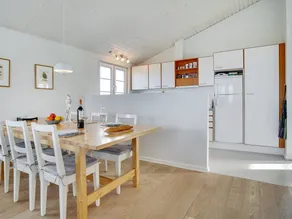 Kinderfreundliches Ferienhaus mit Terrasse und Sauna | Meerblick | Strand in der Nähe - Image 5
