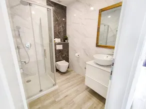 Agréable bed and breakfast adapté aux familles avec terrasse et jardin | Vue jardin - Image 3