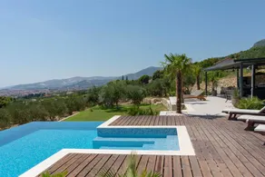 Villa with BBQ, garden & terrace | Pool view - Image 4