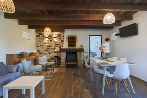 Holiday Home "Kerkohann" with Private Garden & Wi-Fi - Image 3