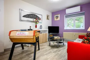 Apartment with garden & barbeque | Mountain view - Image 2