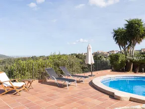 Villa mit Garten, Terrasse und privatem Pool - Image 5