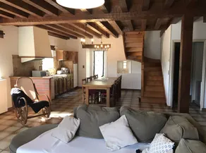 Maison adaptée aux familles avec barbecue, jardin et terrasse | Vue jardin | Avec animaux bienvenus - Image 5
