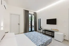 Lodge entièrement équipé avec barbecue, internet haut débit et jardin | Vue jardin | Parfait pour le travail à distance - Image 2