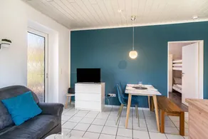 Holiday apartment with sauna, garden & terrace - Image 3
