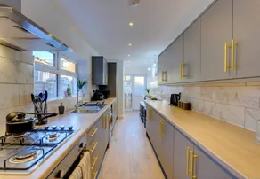 Holiday home with 5 rooms for 10 persons - Image 5