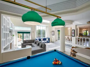 Villa with terrace, barbecue & pool - Image 5