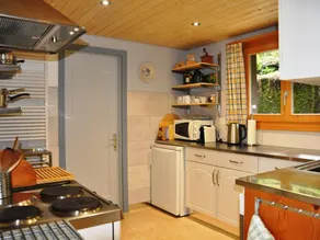 Holiday apartment with terrace & barbecue - Image 3