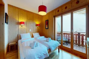 Flat with pool, sauna & garden | Mountain view - Image 2
