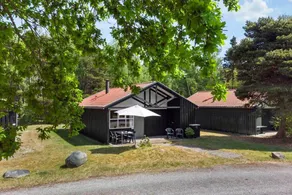 Holiday home with terrace | Close to the beach - Image 2