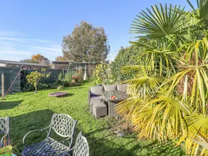 Family-friendly cottage with garden & barbecue | Beach view | Pets allowed - Image 2