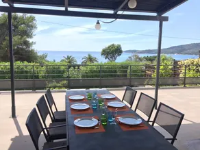 Fully equipped villa with garden, BBQ & terrace | Panoramic view | Beach nearby - Image 2