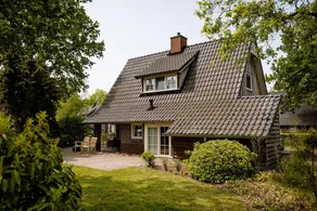 The Beukelaer Comfort is a comfortable and detached villa for four people. The luxury villa is built from durable materials in the traditional Twente Saxon style. - Image 5