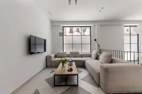 Waou Urban Home Chamberi VIII - Image 2