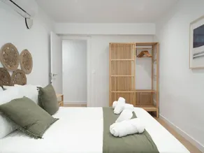 Luxurious 3BR Apt Near Train Station and City Center – Ideal for Families - Image 4