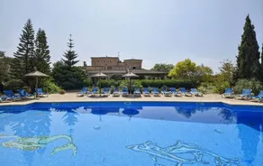 Villa with terrace, pool & garden | Garden view - Image 5