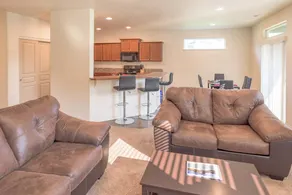Family-friendly holiday home with fast internet, barbecue & hot tub | Mountain view - Image 3