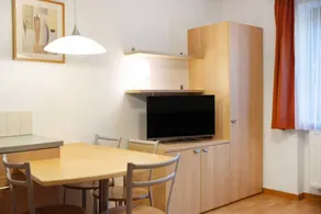 Familienorientiertes Apartment mit Grill, Terrasse und Garten | Stadtblick | Skifahren in der Nähe | Haustierfreundlich - Image 2