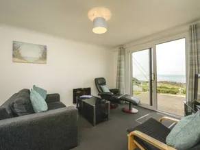 Cottage with garden | Beach view - Image 4