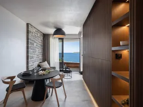 Seannamon Sea View Suite 1 steps from the beach - Image 3