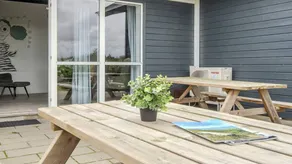House with pool, sauna & jacuzzi - Image 2