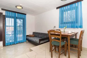Letting with terrace - Image 4