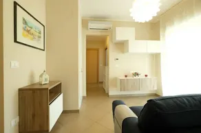 Apartment with 2 bedrooms for 4 persons - Image 2