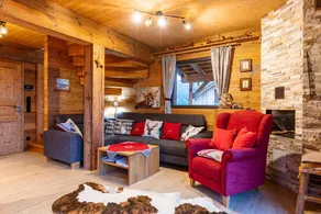 Comfy Chalet in Hohentauern with Whirlpool near City Centre - Image 2