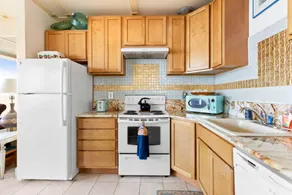 Family-friendly house with pool, garden & sauna | Beach view | Beach nearby - Image 4