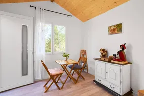 Agréable maison d'hôtes avec barbecue, jardin et sauna | Vue jardin | Avec animaux acceptés - Image 5
