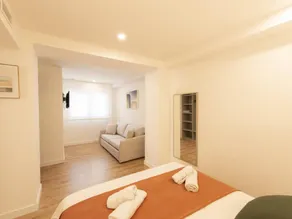 Fully equipped flat - Image 3