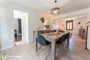Ferienunterkunft mit beheiztem Pool, Grill und Terrasse - Image 4
