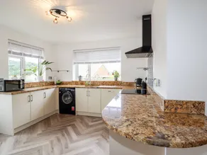 Family-oriented cottage with jacuzzi & garden | Beach view | Pets are welcome - Image 5